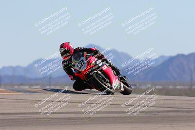 media/Oct-20-2024-CVMA (Sun) [[d4a3dff211]]/Race 16-Formula Middleweight/